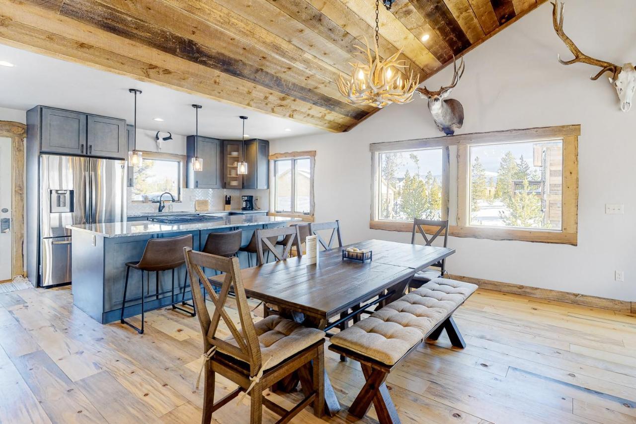 Cabin Getaway & Stonewood Lodge Grand Lake Rum bild